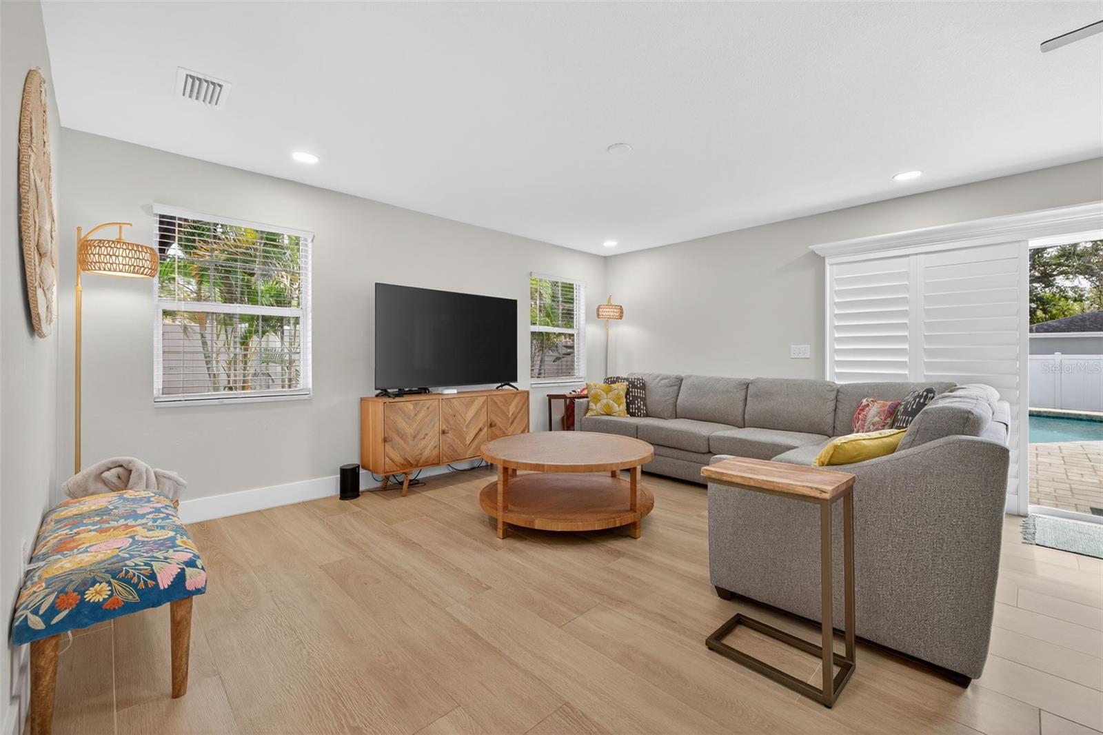 SUN-LIT SHORES - Residential