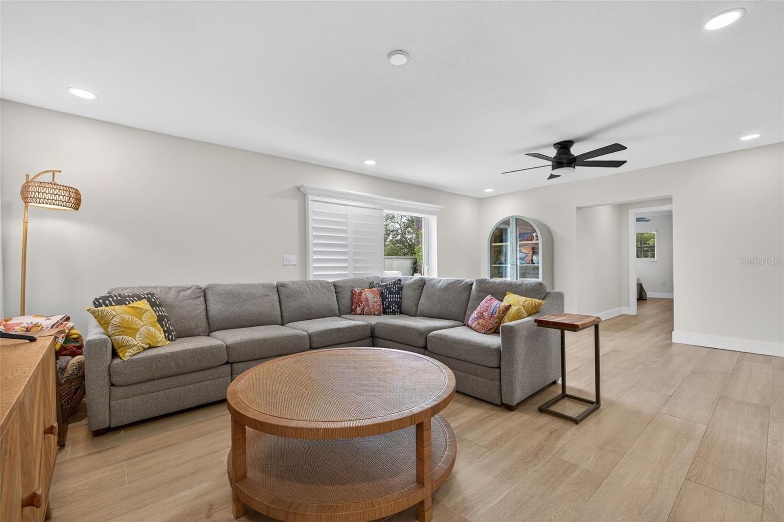 SUN-LIT SHORES - Residential