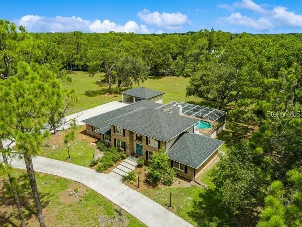 Gator Creek Estates tract | Sarasota Real Estate 5 Photo of 7401 S Gator Creek Boulevard, Sarasota, FL 34241 (MLS # A4670145)