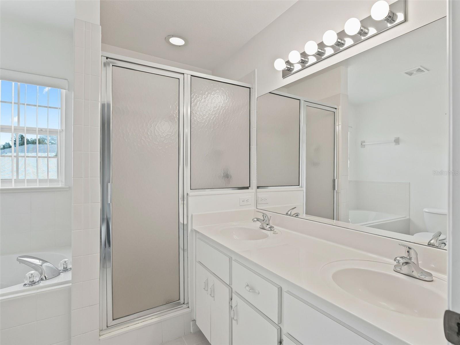 STONECREST - Residential