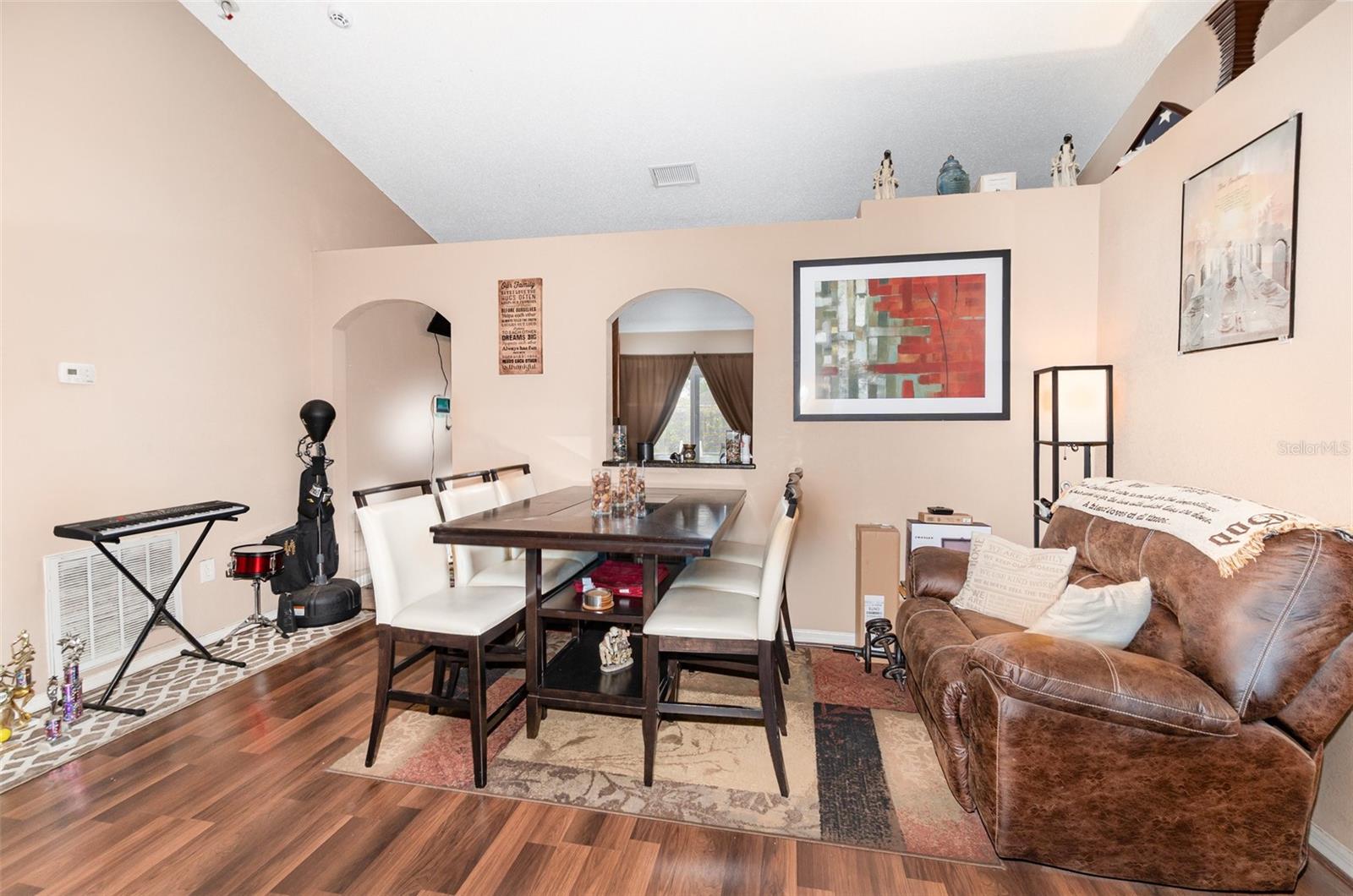 DELTONA LAKES UNIT 32 - Residential