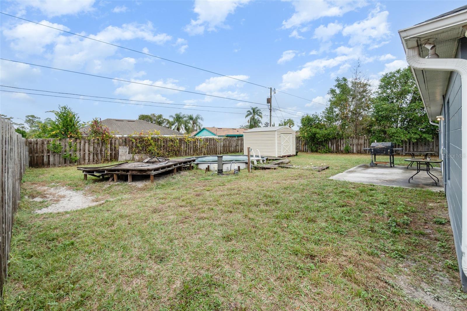 DELTONA LAKES UNIT 32 - Residential