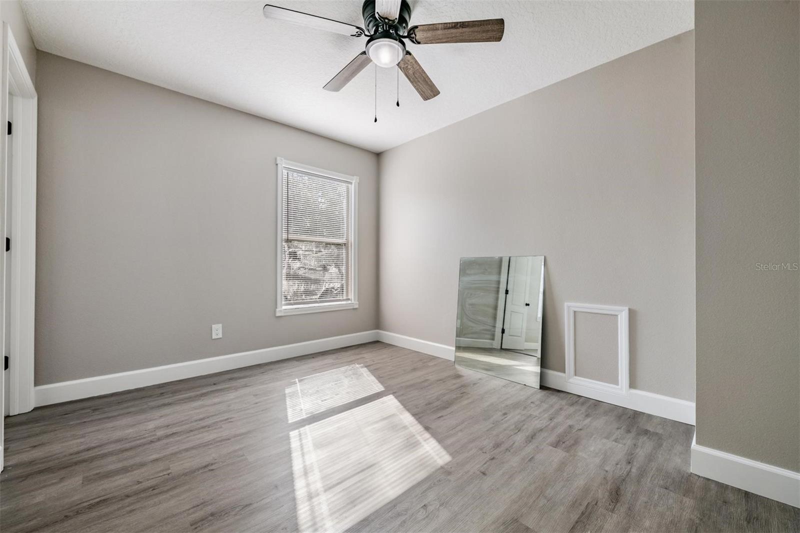 SOUTH COVE PH 2/3 - Residential