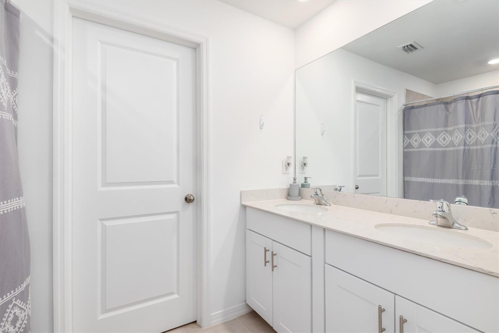 CRANE LANDING - Residential