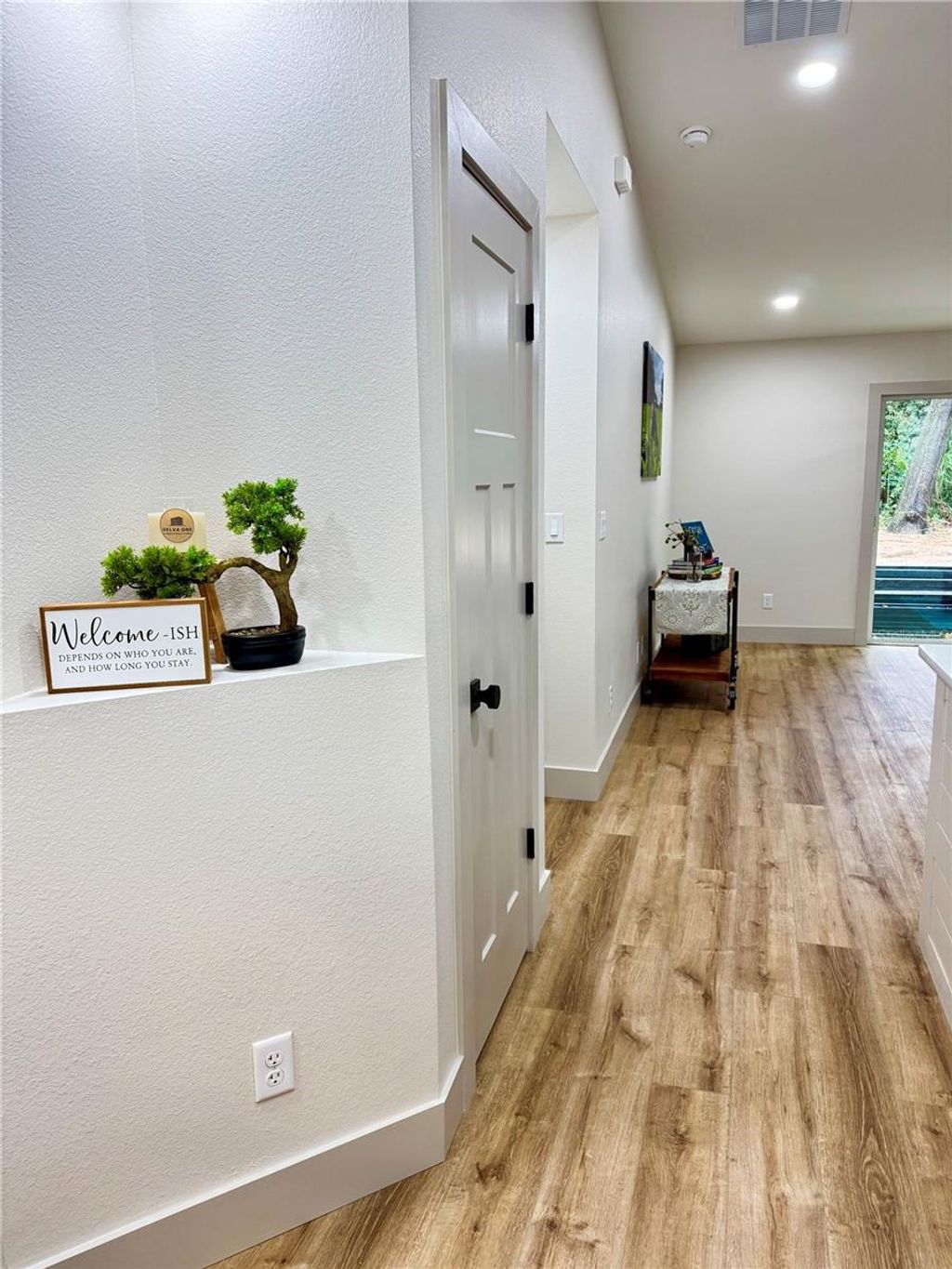 Photo of 881 NW 13th Avenue, Ocala, FL 34475 (MLS # O6390481)