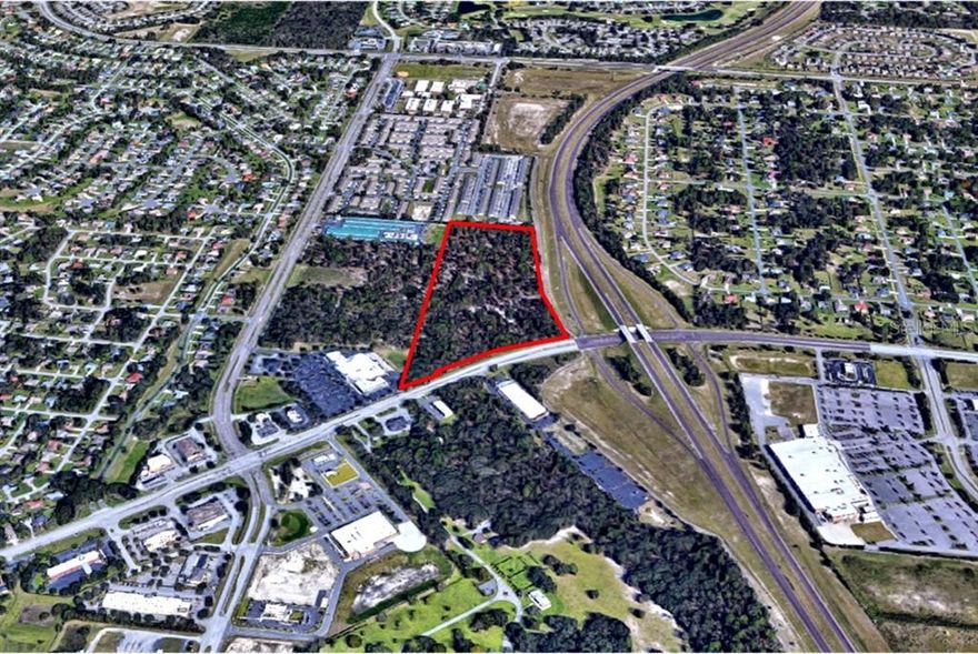 This property has an exceptionally prominent location at the intersection of the Suncoast Parkway and Spring Hill Drive. Located adjacent to Publix Super Market at Barclay Crossing and less than 2,000 feet west of Suncoast Crossing, home to both Kohl's and Target stores. This site is ideal for development as a Power Center. The parcel is approximately 19.4± acres (adjacent acreage potentially available), zoned PDP-GC C1 with a Future Land Use Plan Designation of Residential (Zoning takes precedence), Hernando County, Florida.