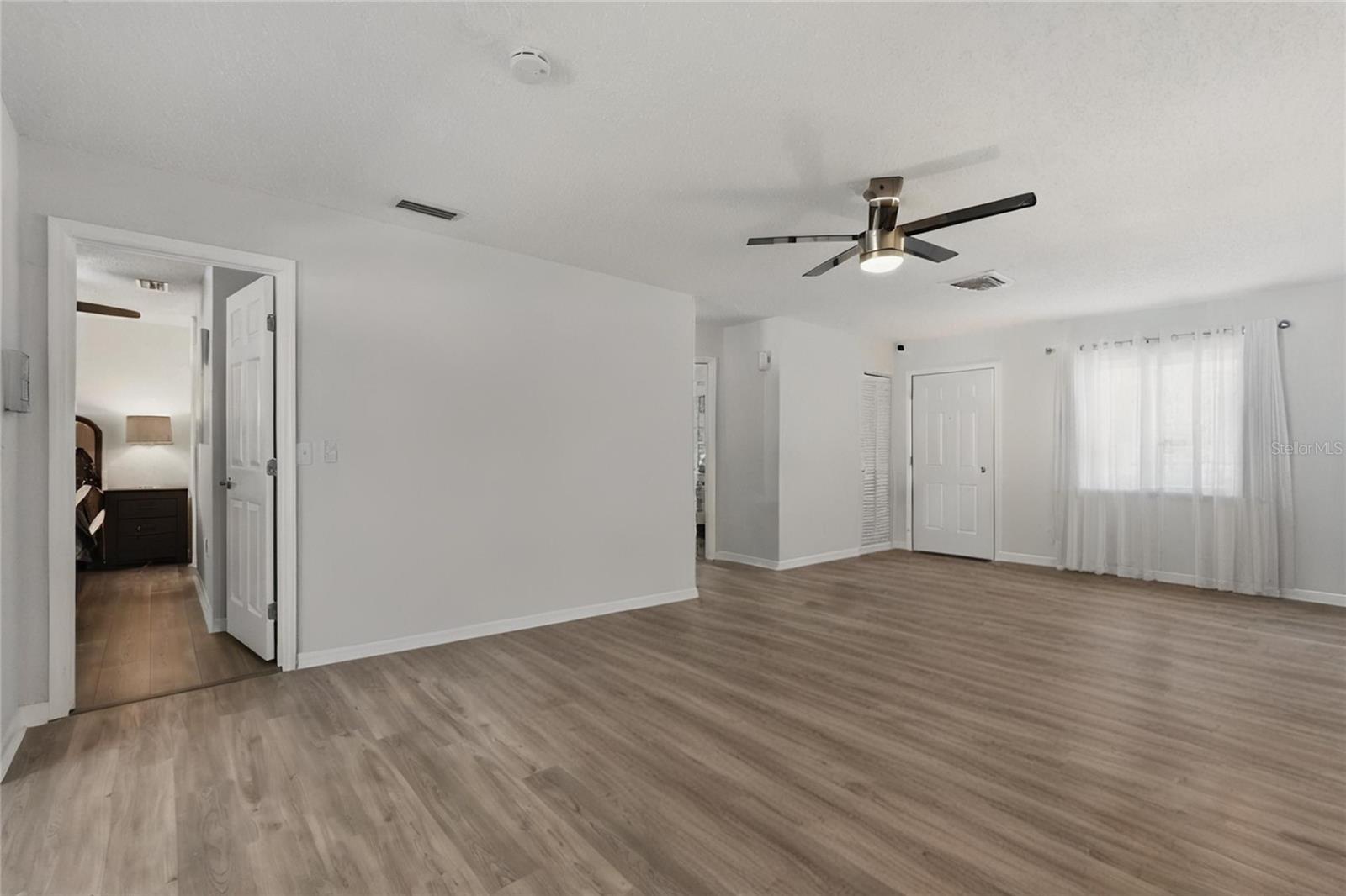 SAN CLEMENTE VILLAGE - Residential