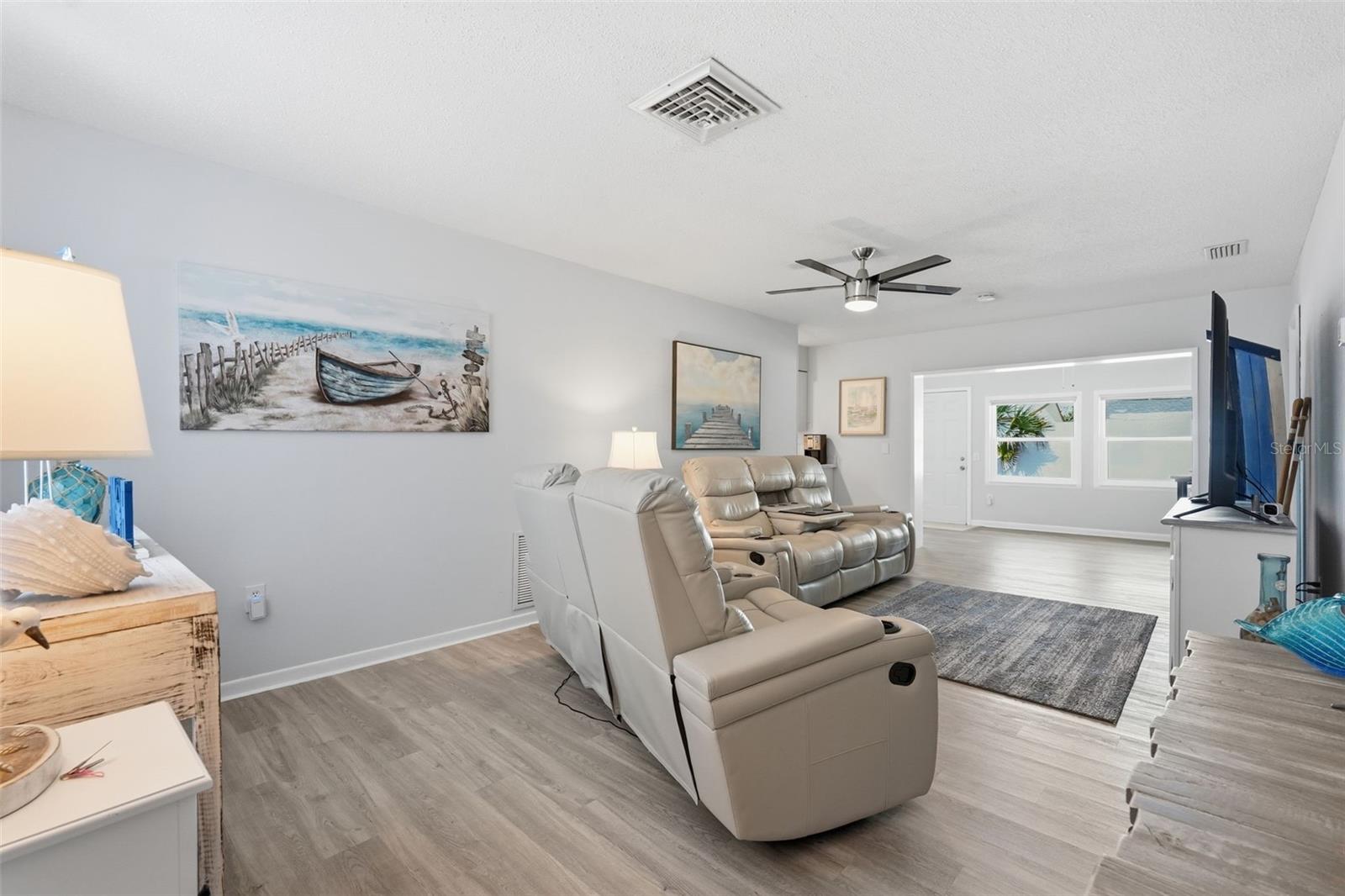 SAN CLEMENTE VILLAGE - Residential