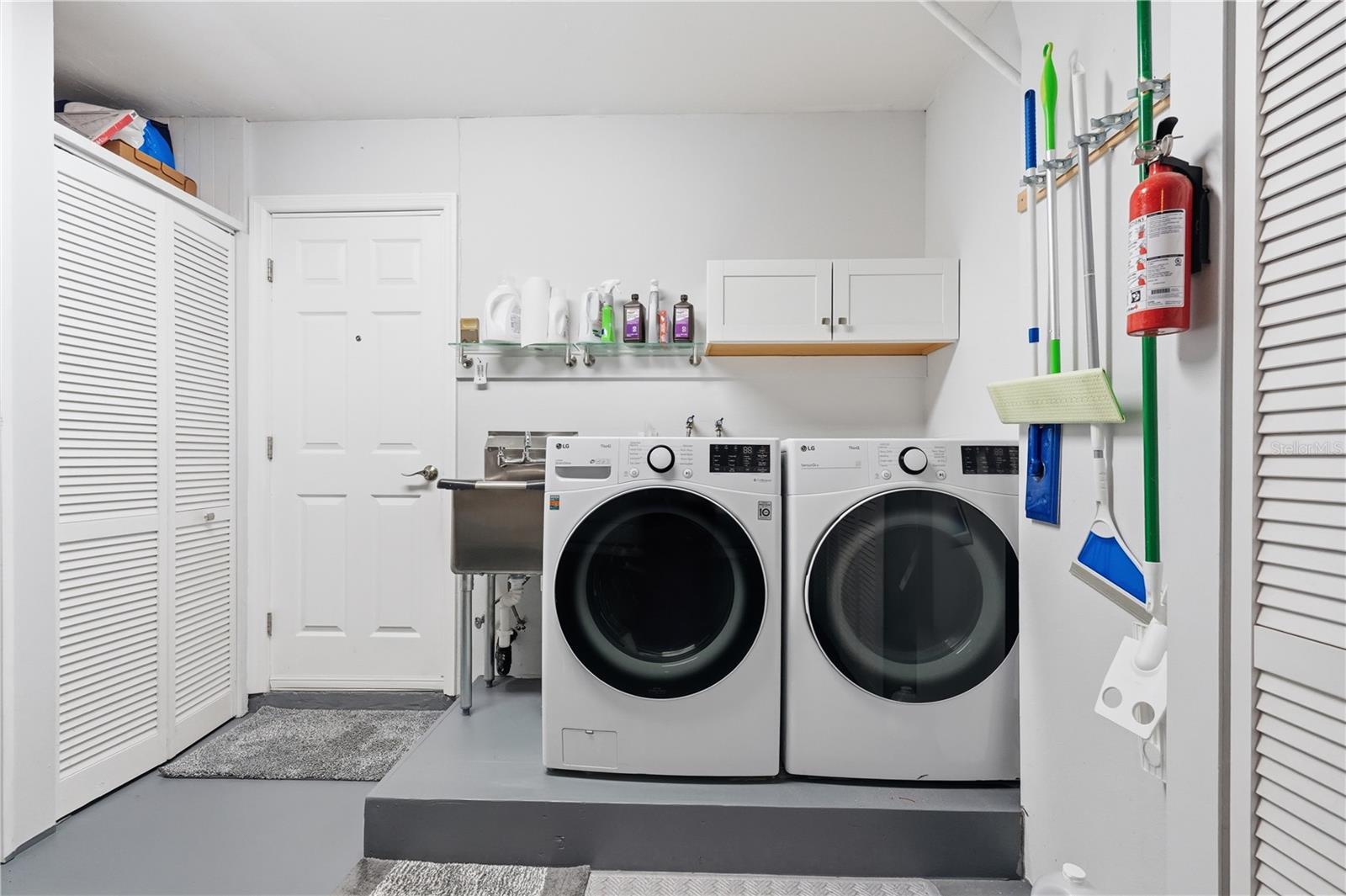 SAN CLEMENTE VILLAGE - Residential