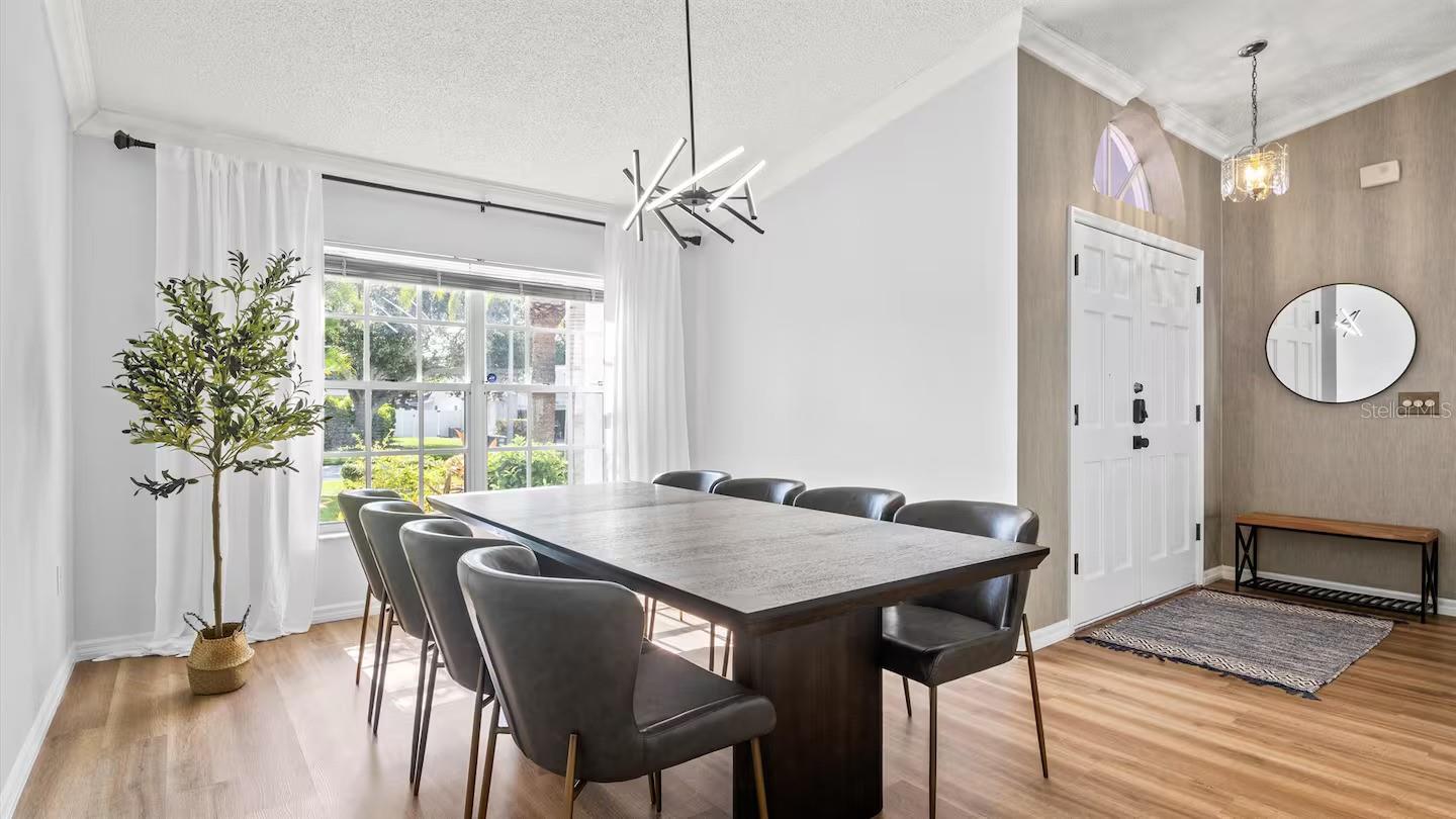 PINE MEADOW - Residential