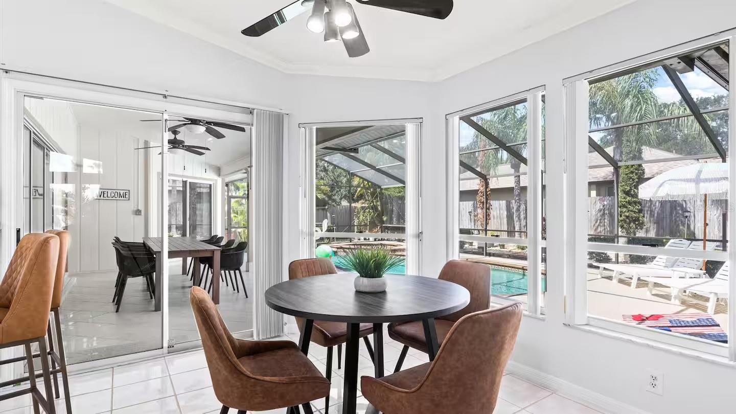 PINE MEADOW - Residential