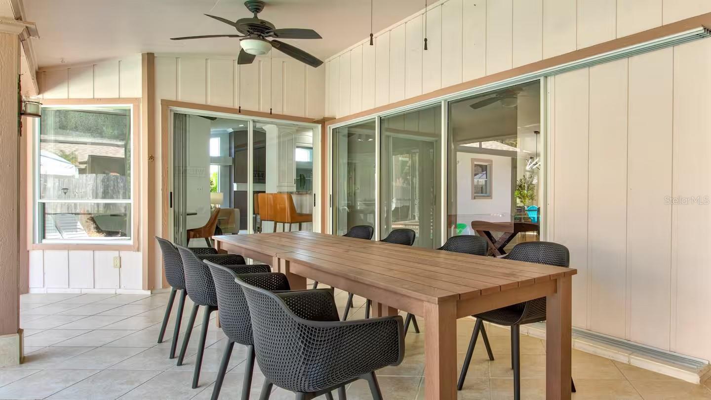 PINE MEADOW - Residential