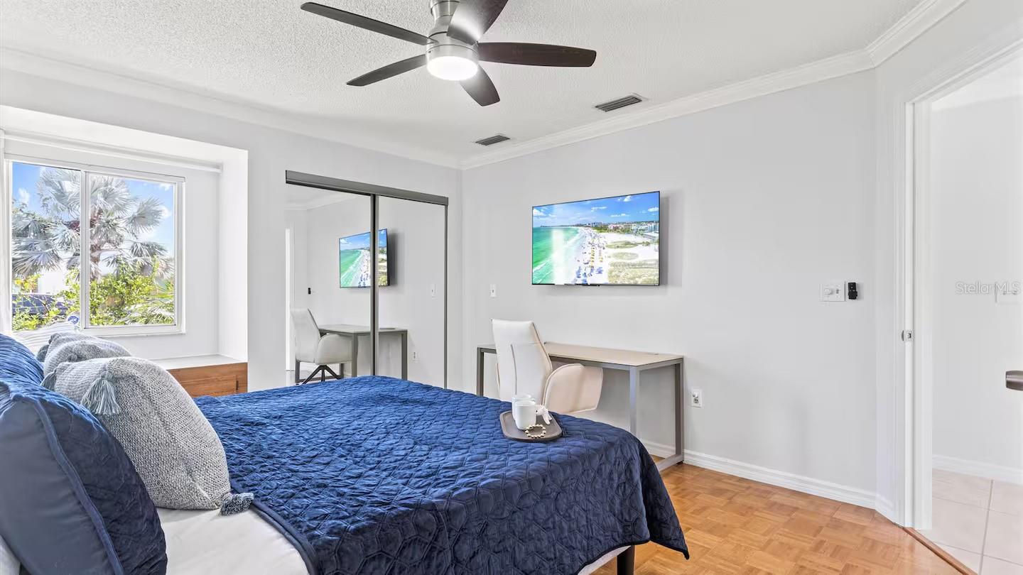 PINE MEADOW - Residential