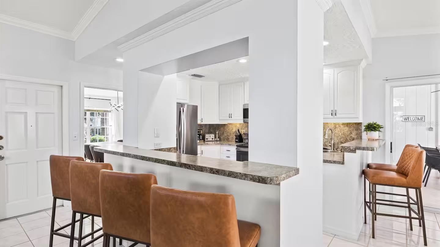 PINE MEADOW - Residential