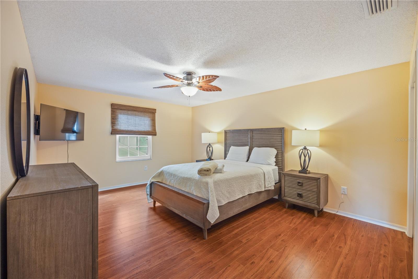 PINE LAKE - Residential