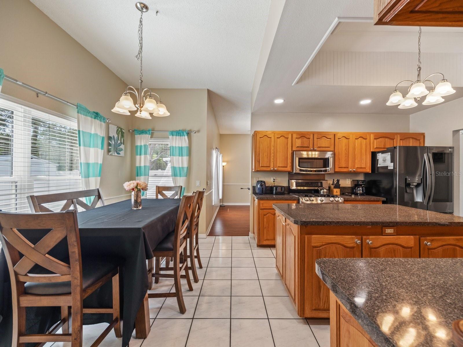 PINE LAKE - Residential