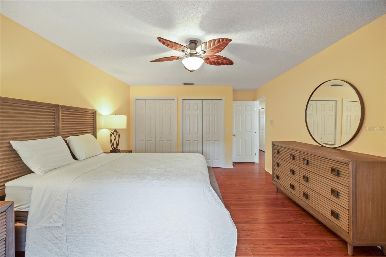 PINE LAKE - Residential