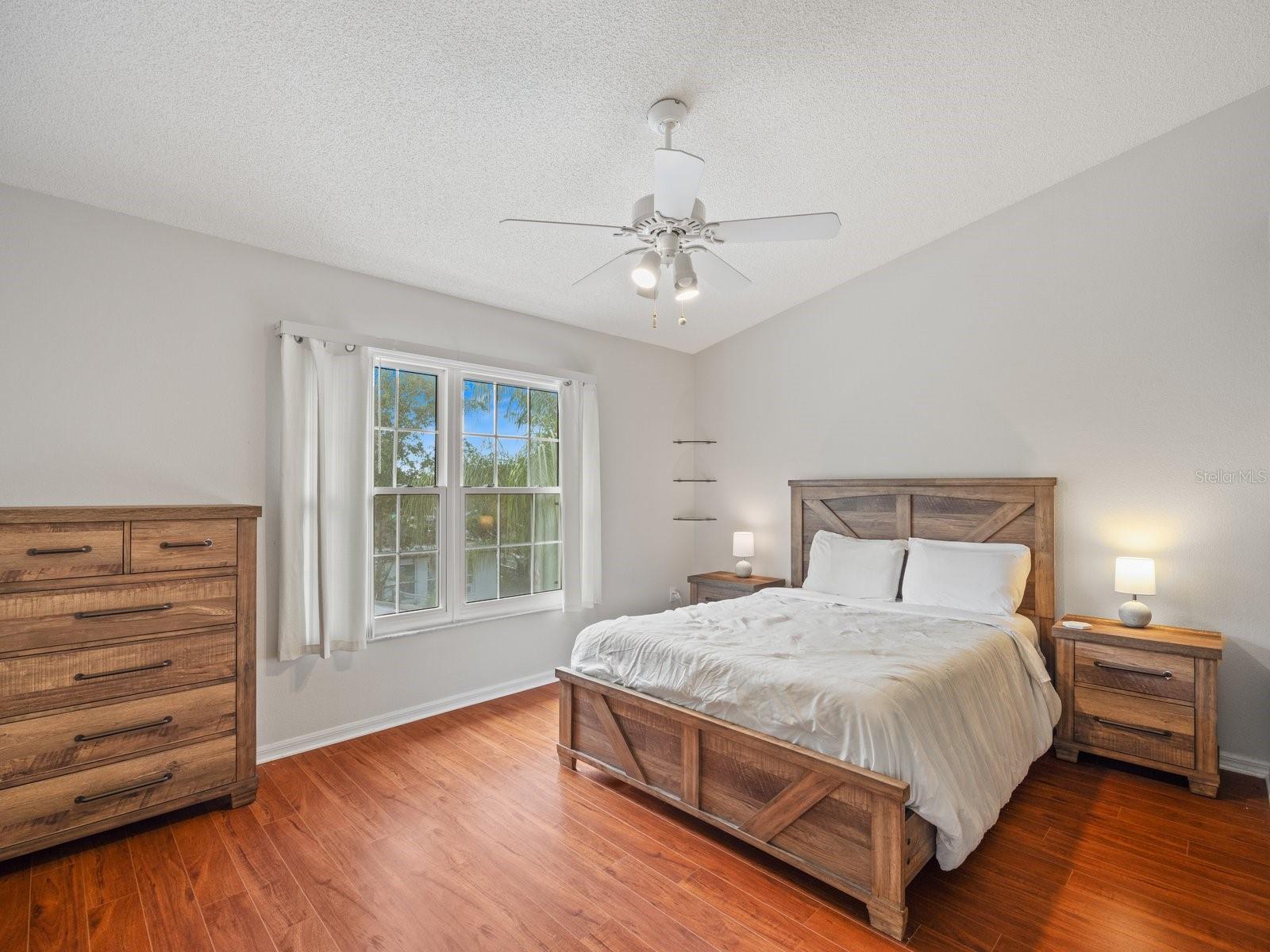 PINE LAKE - Residential