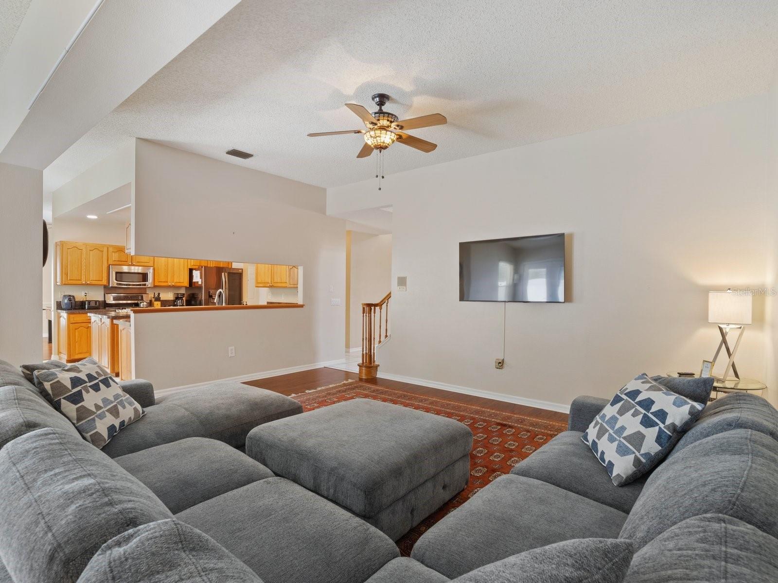 PINE LAKE - Residential