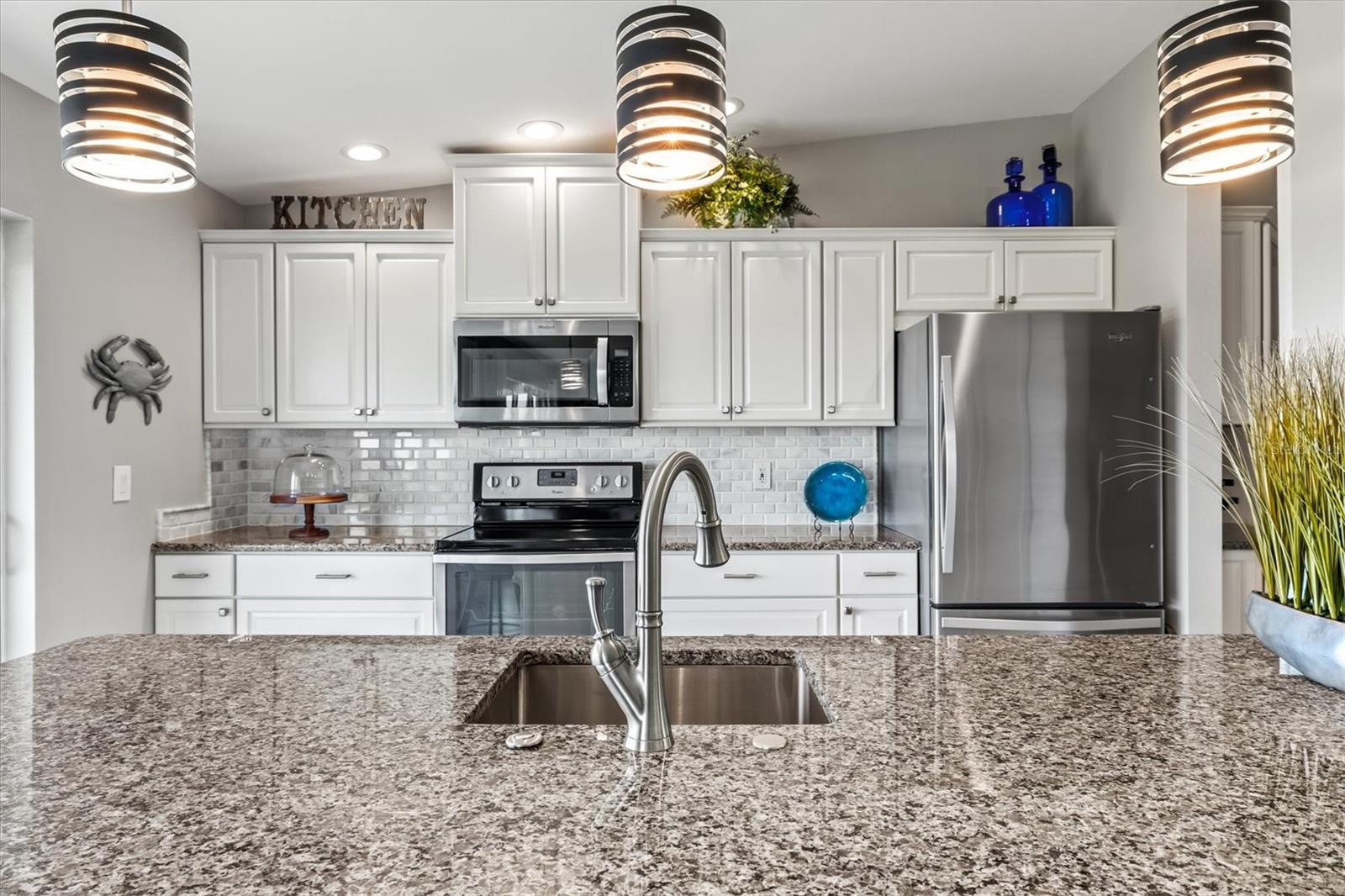 PALMA SOLA HARBOUR SEC 5 - Residential