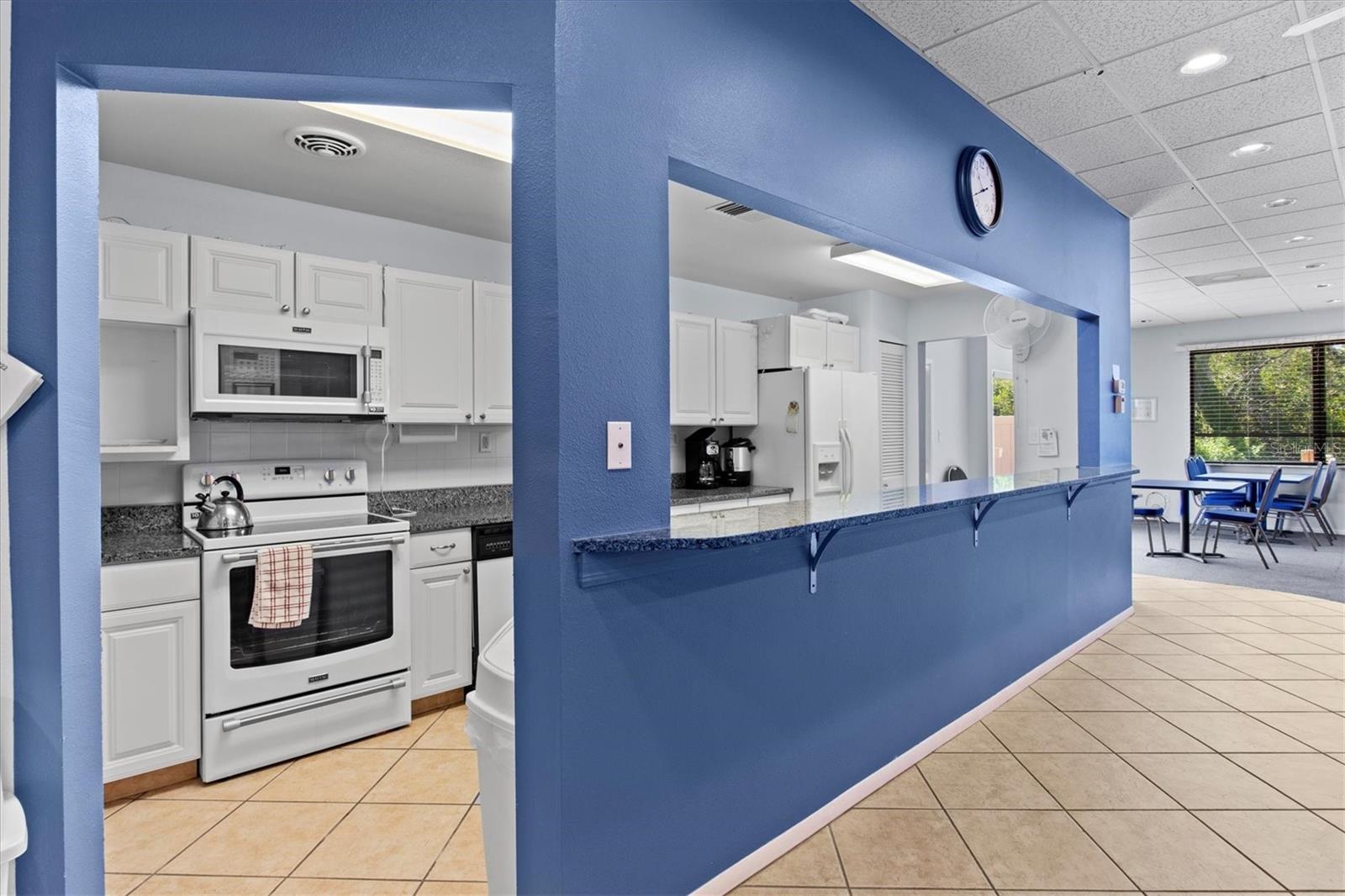 PALMA SOLA HARBOUR SEC 5 - Residential