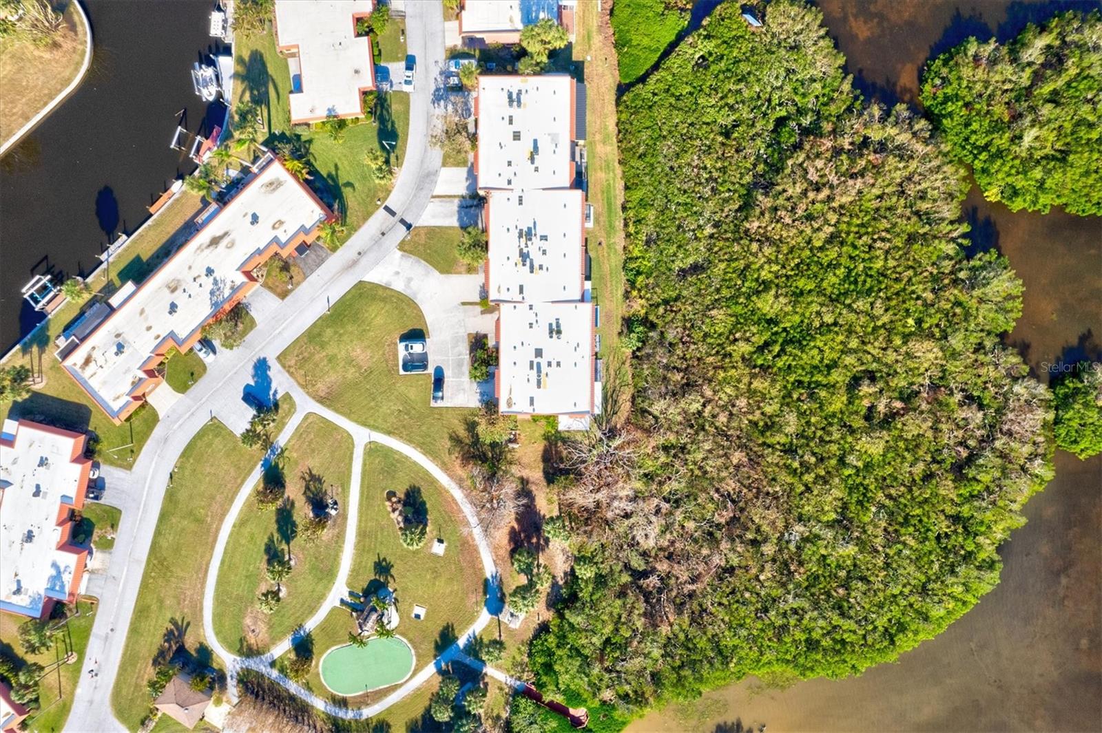 PALMA SOLA HARBOUR SEC 5 - Residential