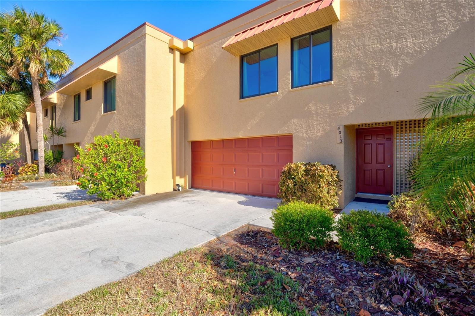 4013 CATALINA DRIVE 4013