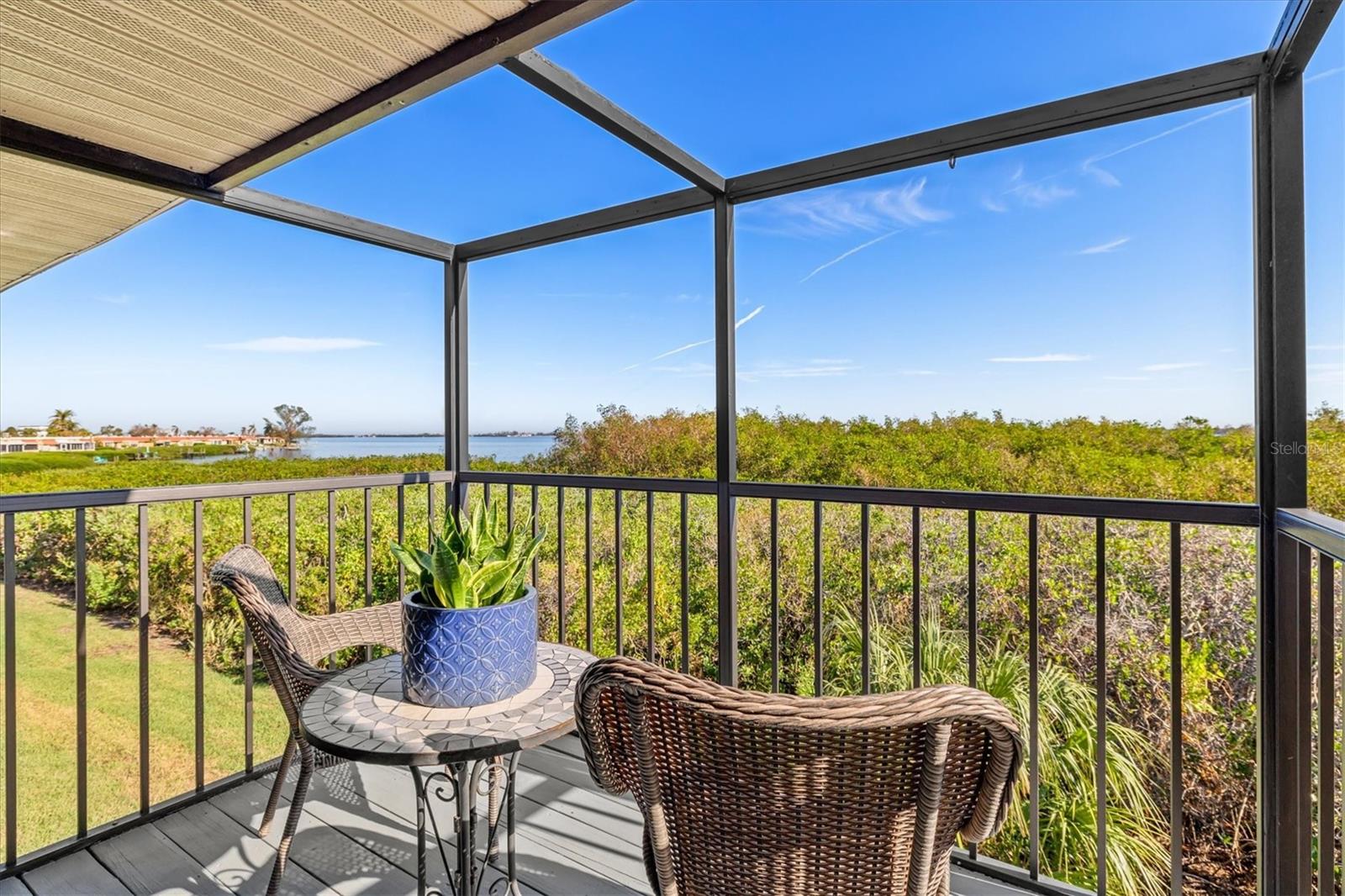 PALMA SOLA HARBOUR SEC 5 - Residential