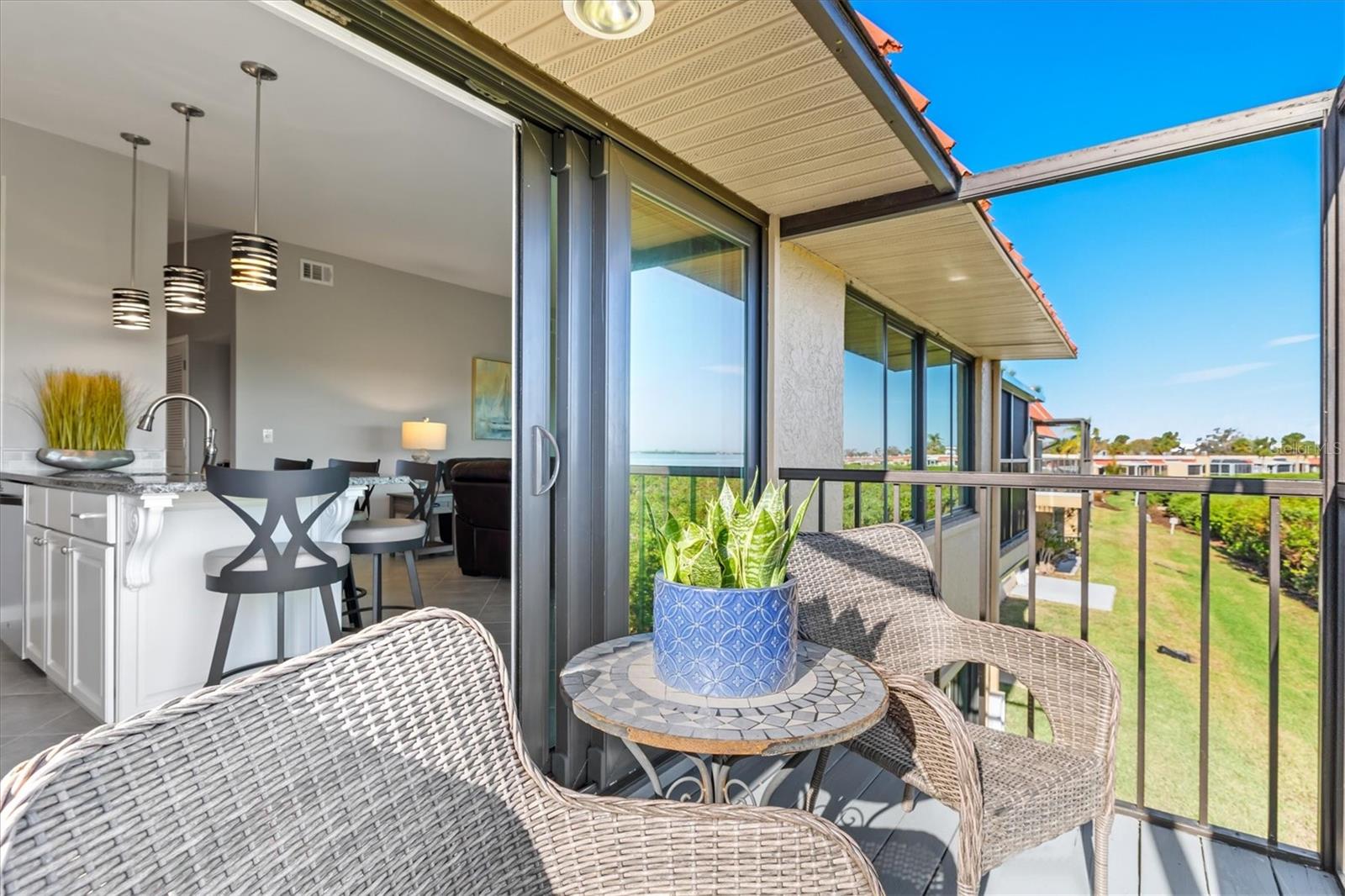 PALMA SOLA HARBOUR SEC 5 - Residential