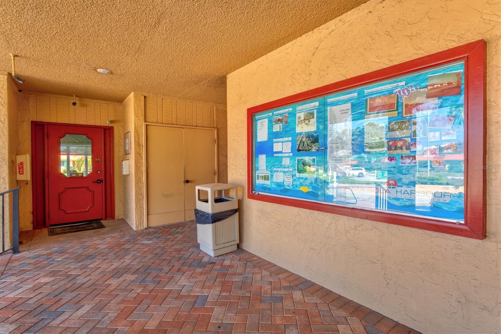 PALMA SOLA HARBOUR SEC 5 - Residential