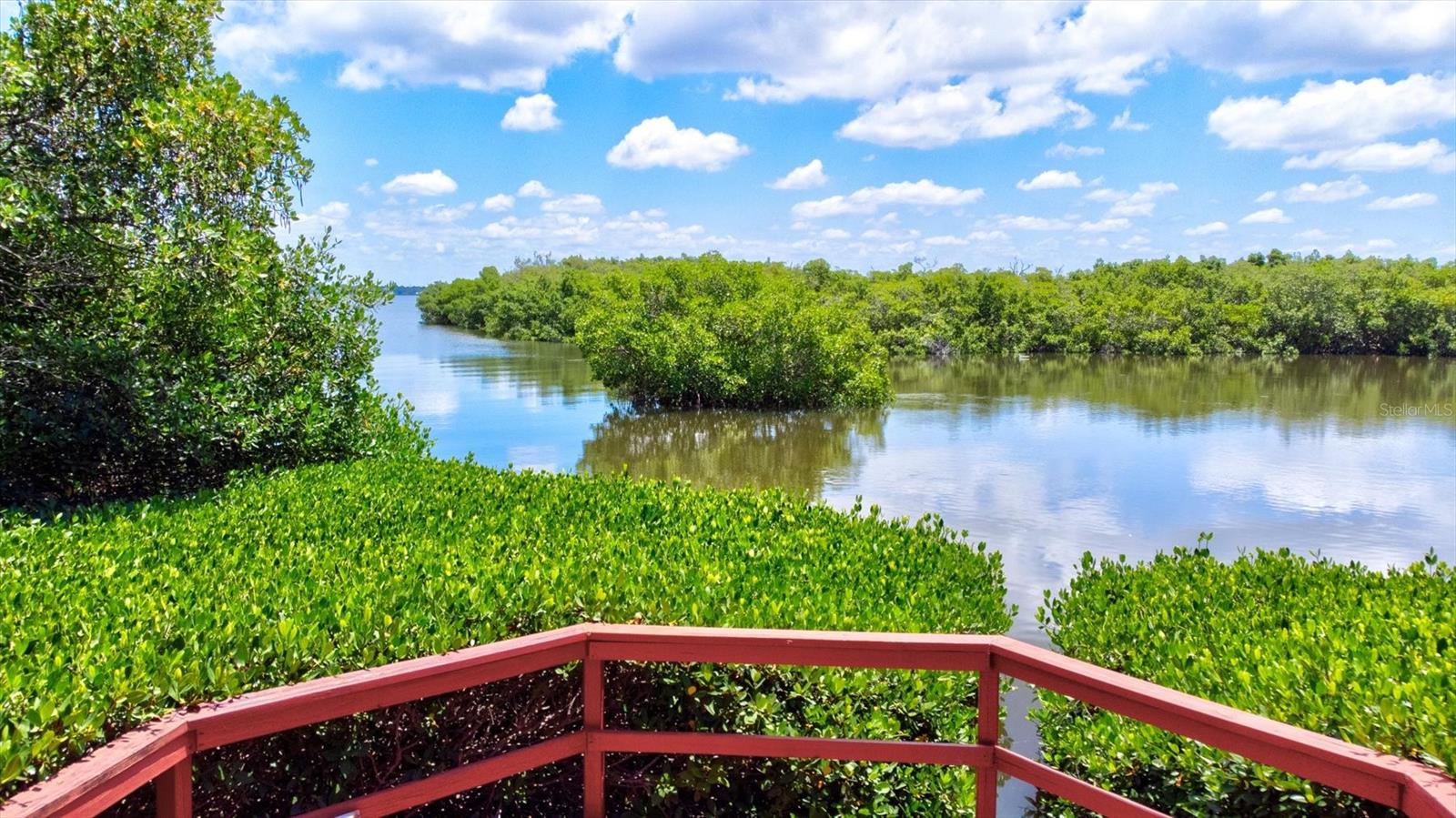 PALMA SOLA HARBOUR SEC 5 - Residential