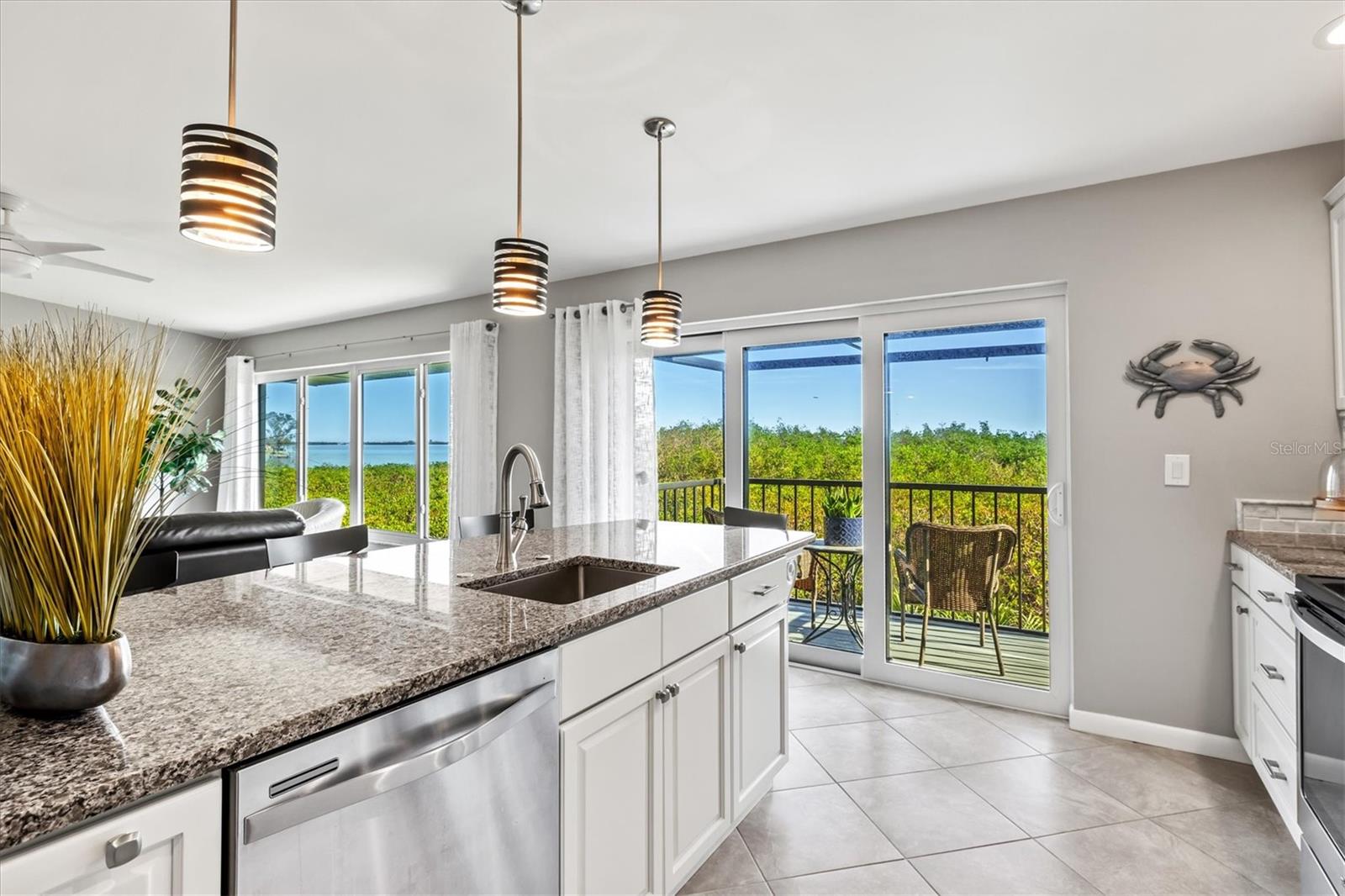 PALMA SOLA HARBOUR SEC 5 - Residential