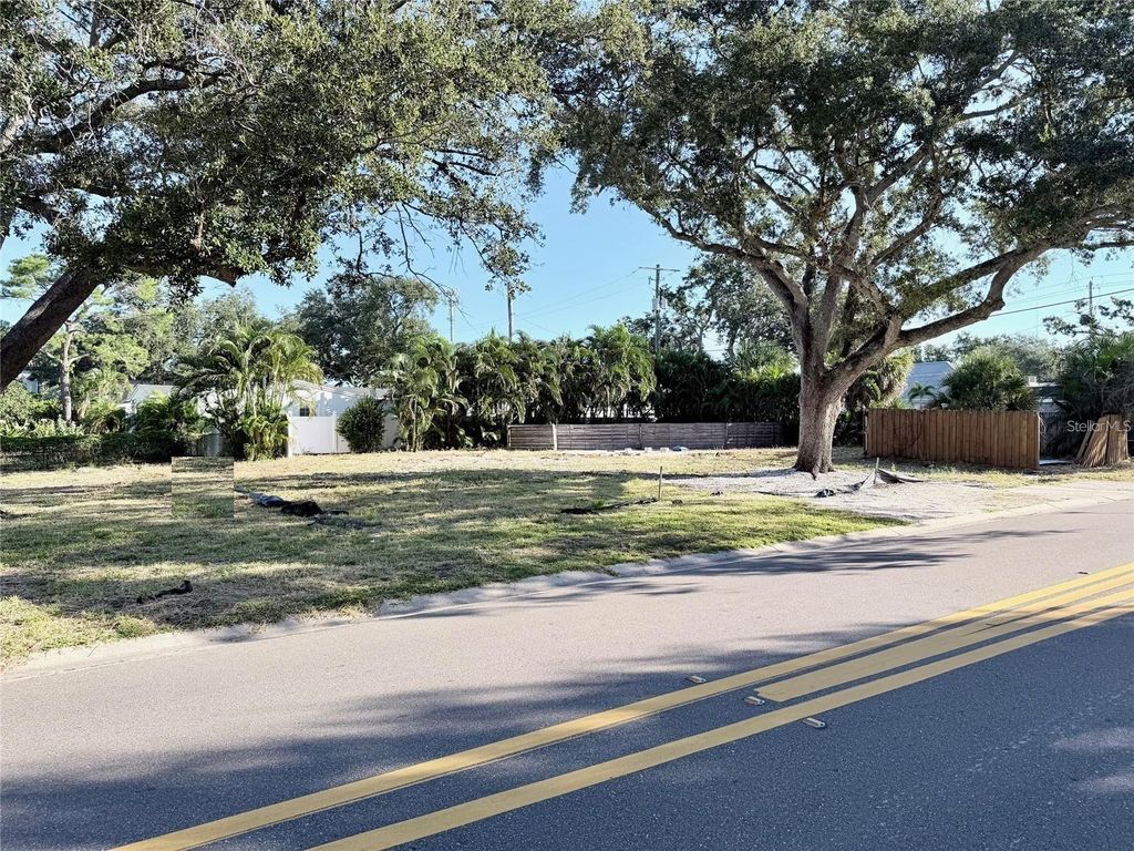 Photo of 3626 S Omar Avenue, Tampa, FL 33629 (MLS # O6352599)