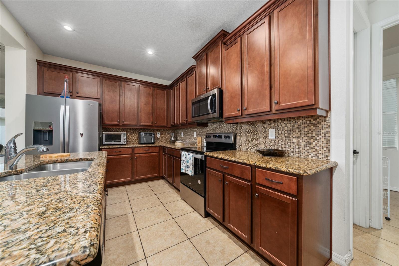 TAPESTRY PH 5 - Residential