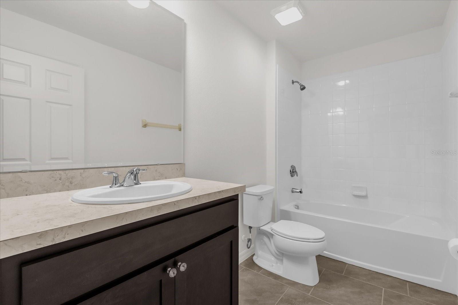 LEGACY LNDGS - Residential Lease