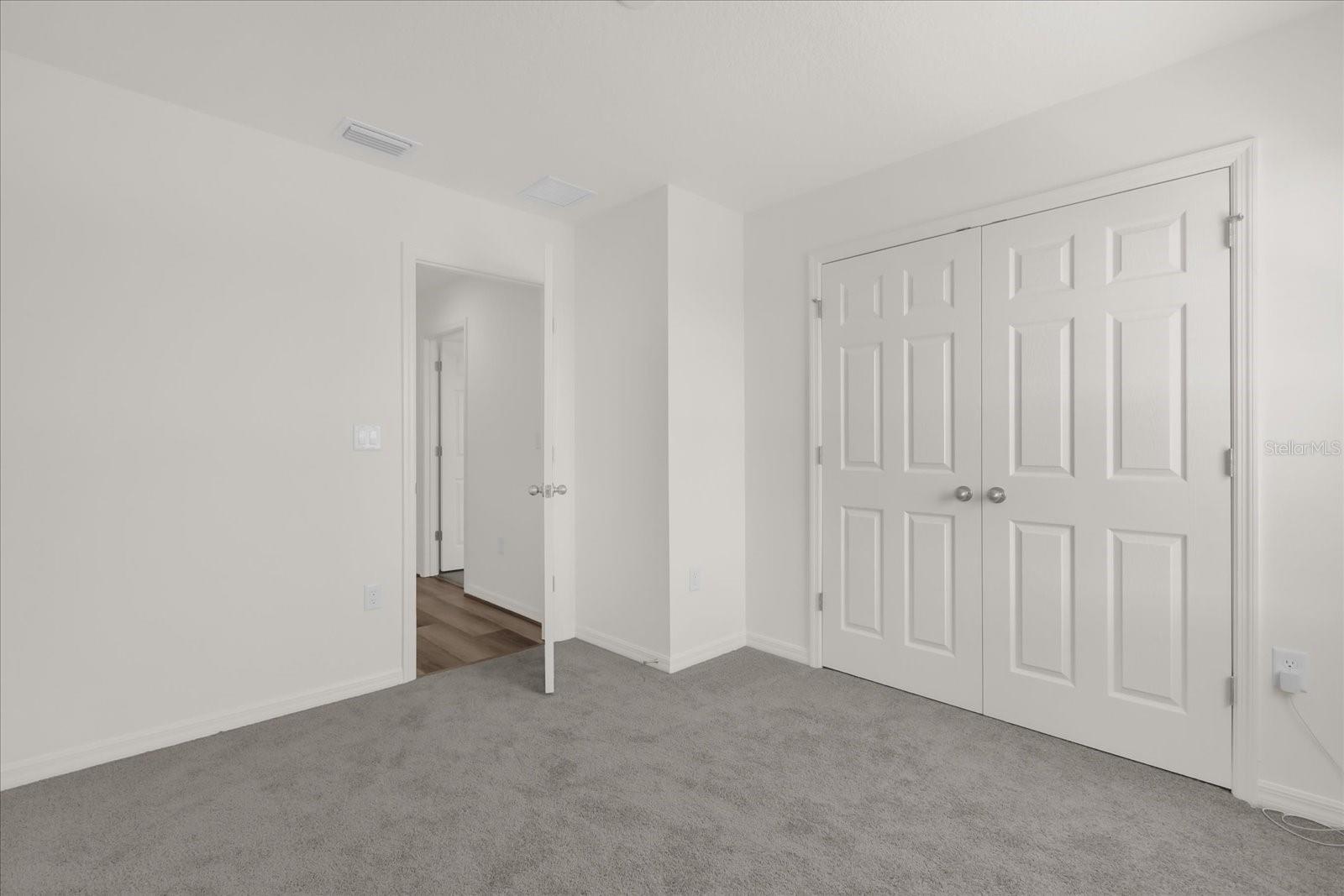 LEGACY LNDGS - Residential Lease