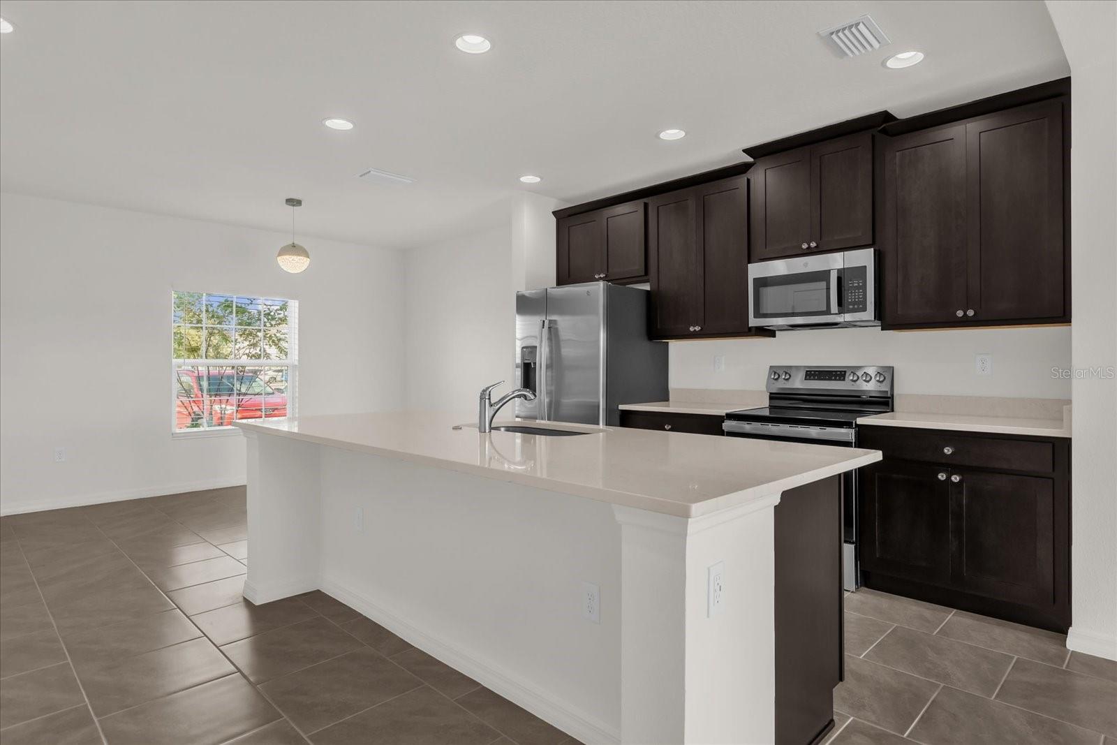 LEGACY LNDGS - Residential Lease