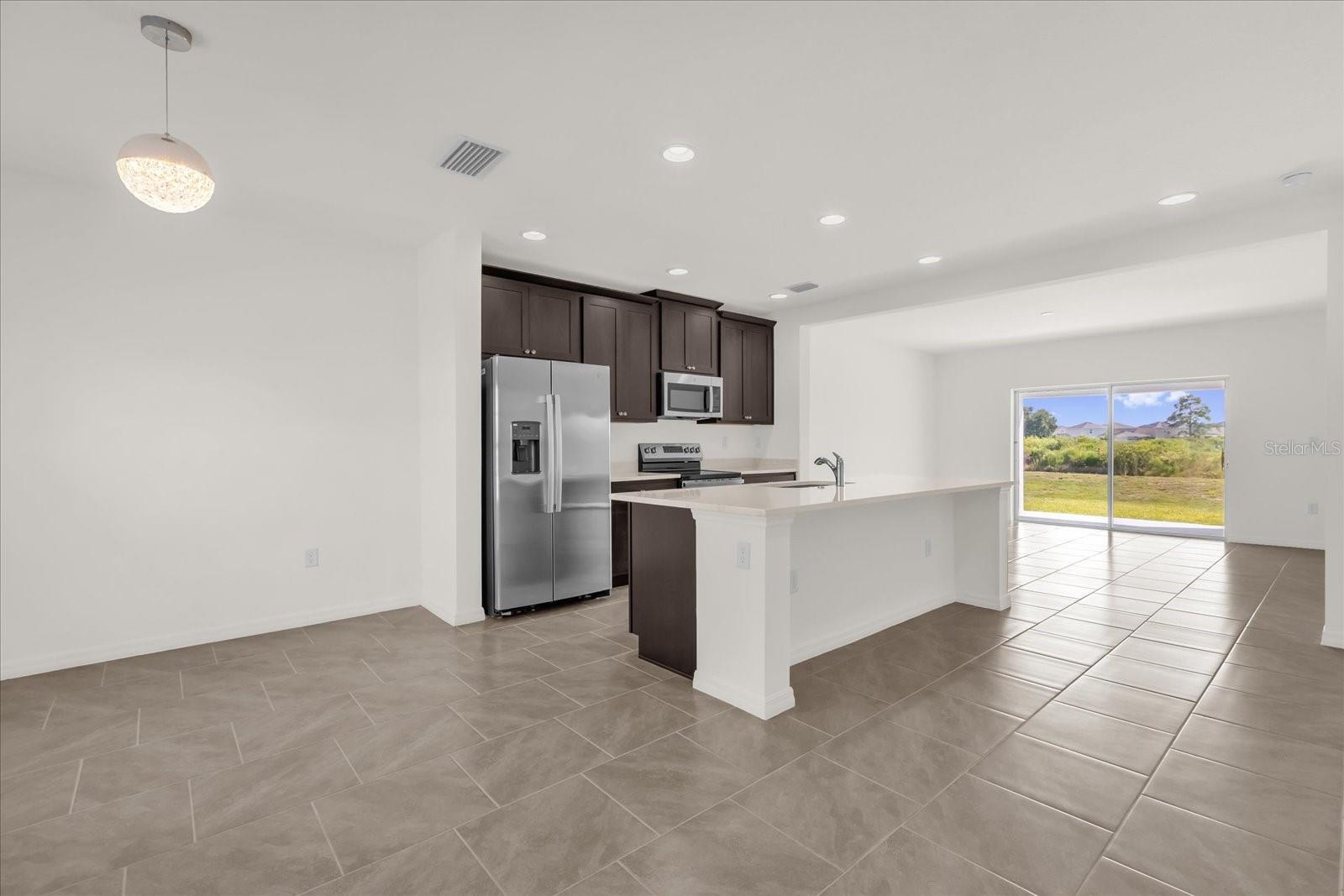 LEGACY LNDGS - Residential Lease