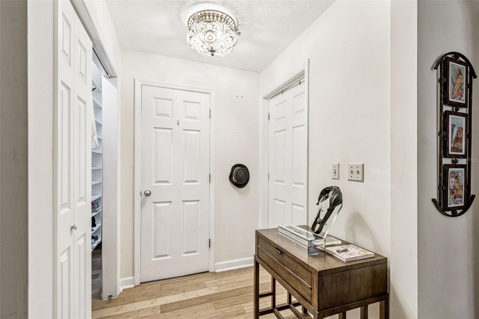 PINELLAS POINT - Residential