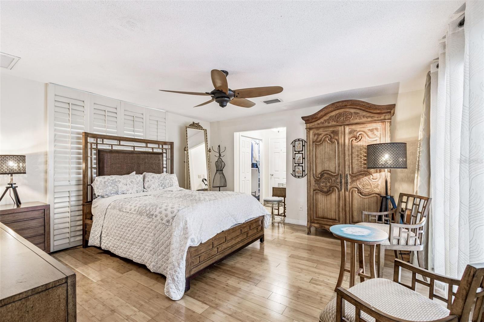 PINELLAS POINT - Residential