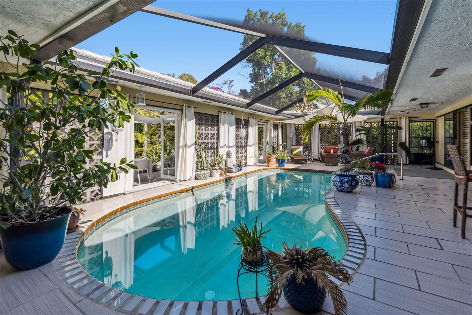 PINELLAS POINT - Residential