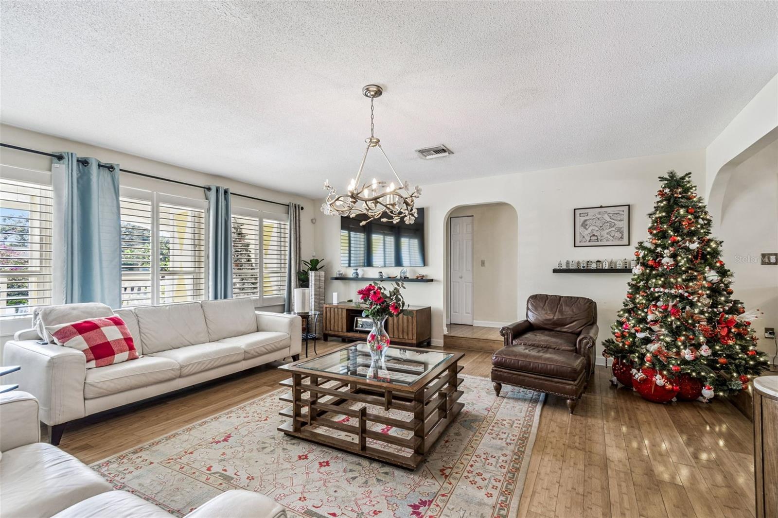 PINELLAS POINT - Residential