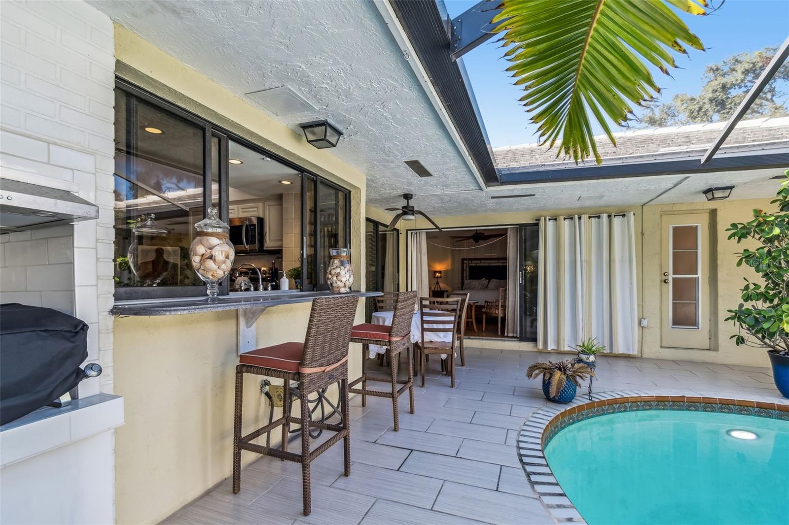 PINELLAS POINT - Residential