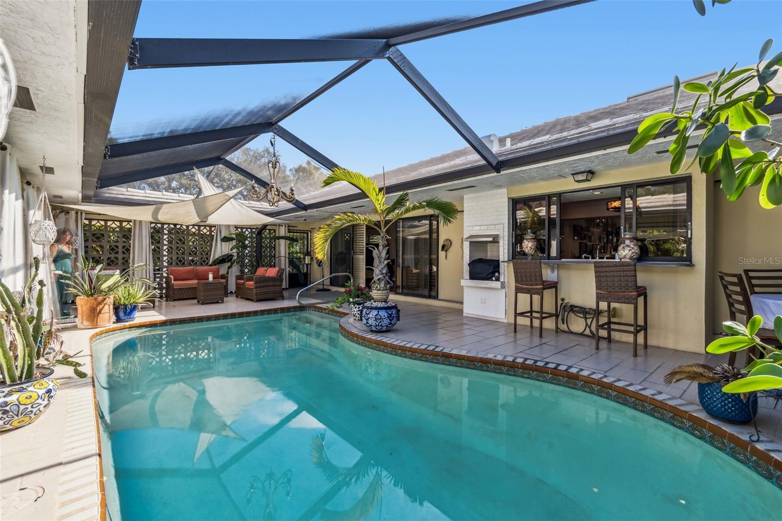 PINELLAS POINT - Residential