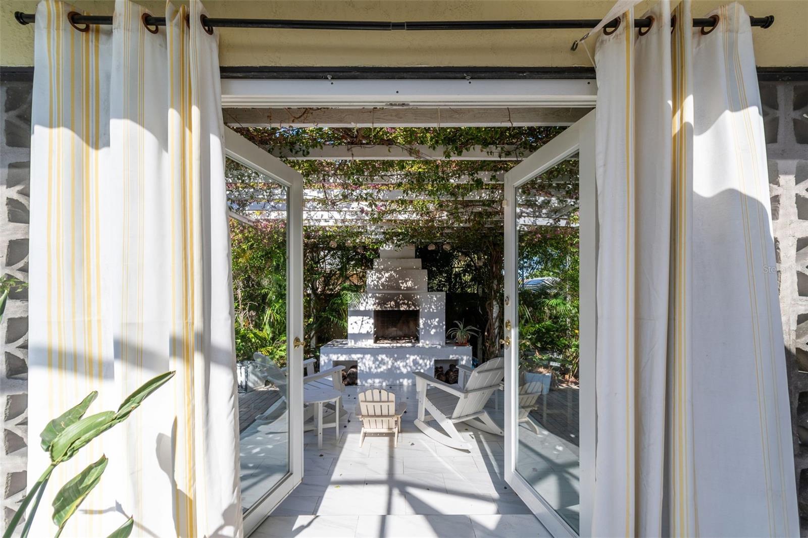 PINELLAS POINT - Residential