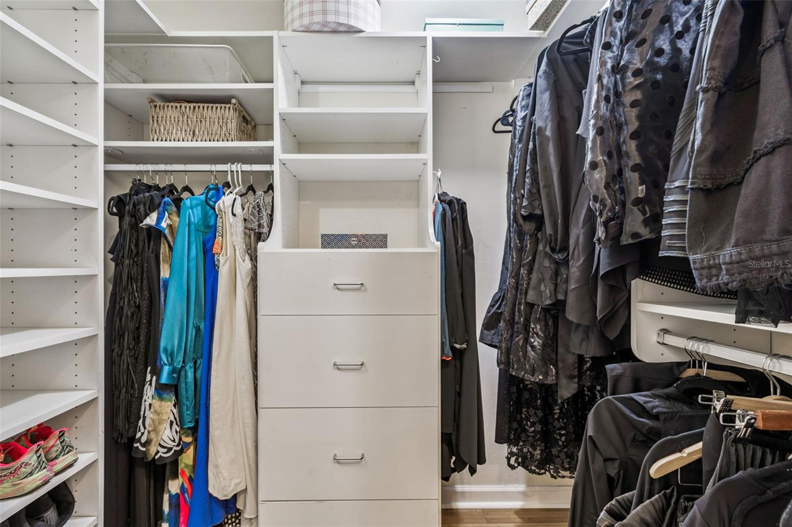 PINELLAS POINT - Residential