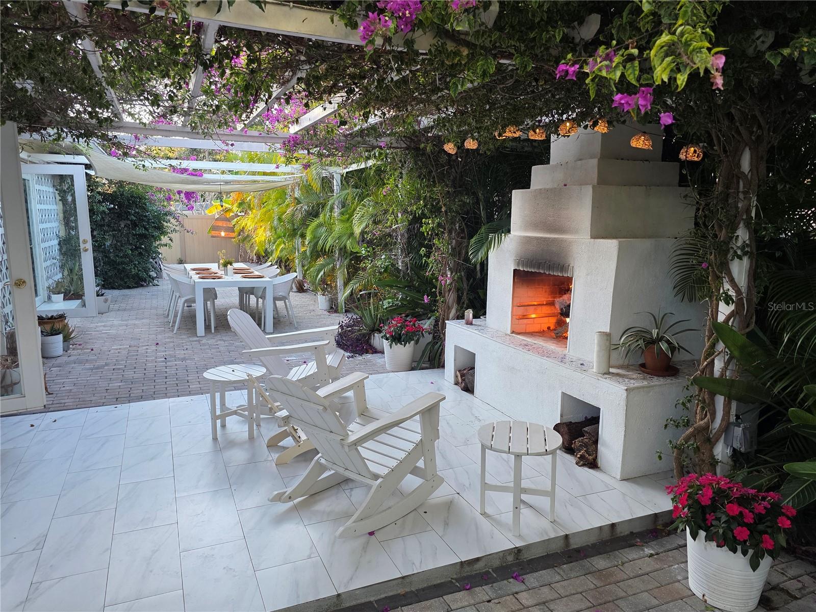 PINELLAS POINT - Residential