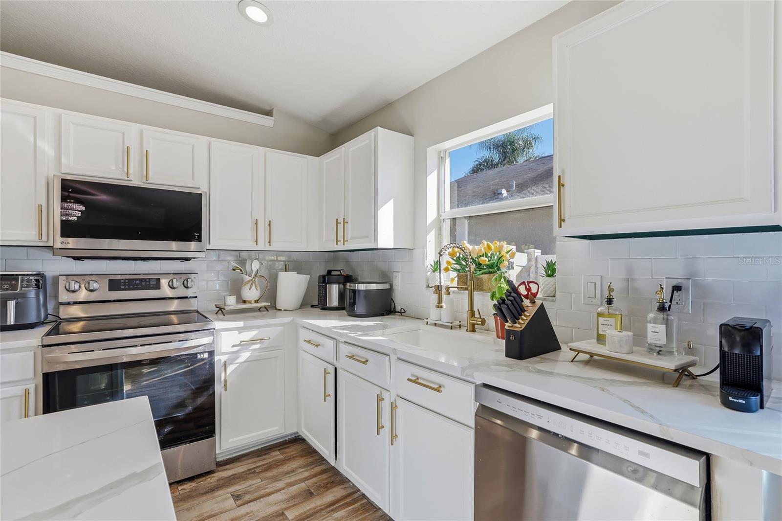 MEADOW POINTE 4 PRCL J - Residential