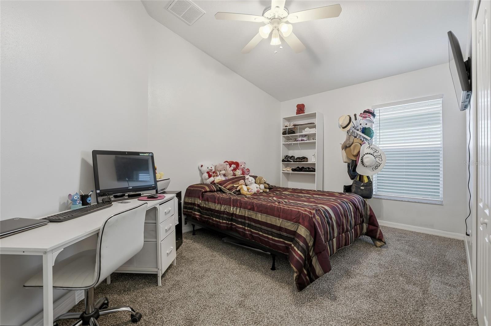 MEADOW POINTE 4 PRCL J - Residential