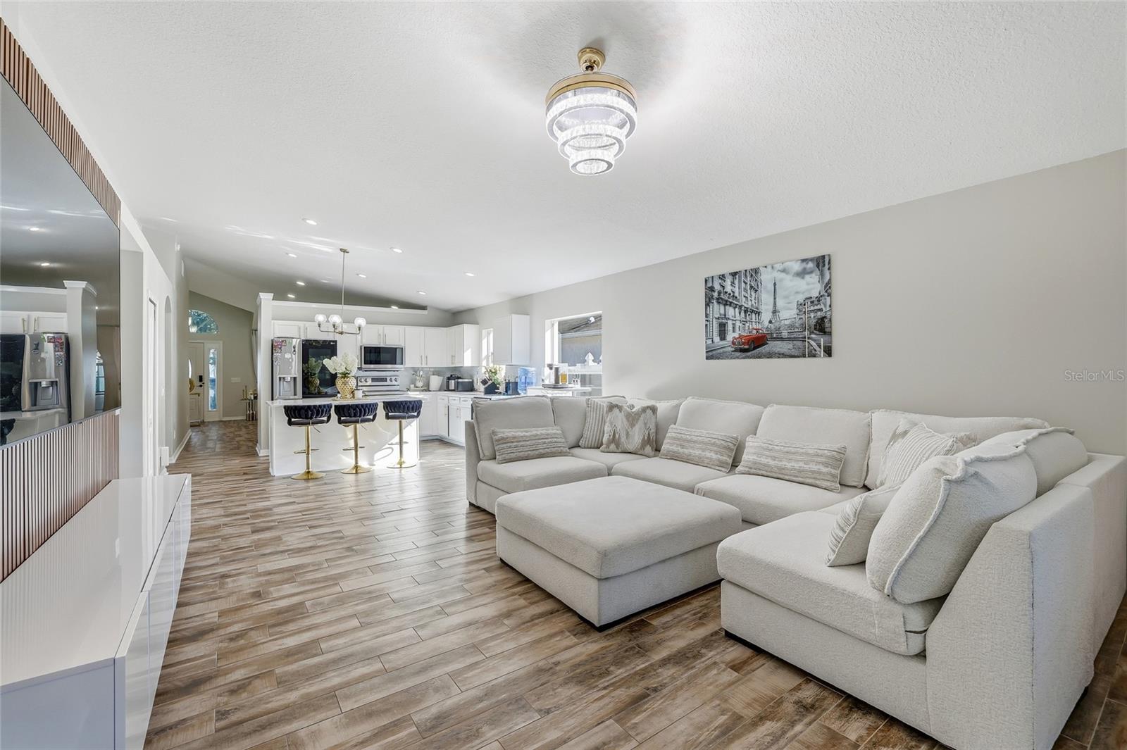 MEADOW POINTE 4 PRCL J - Residential